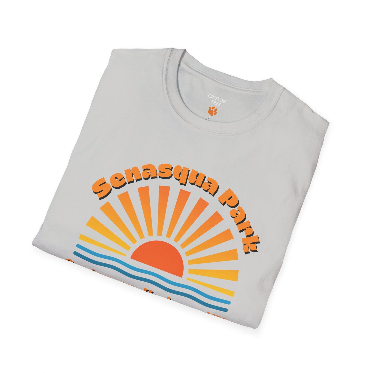 Senasqua Park sunset unisex tee