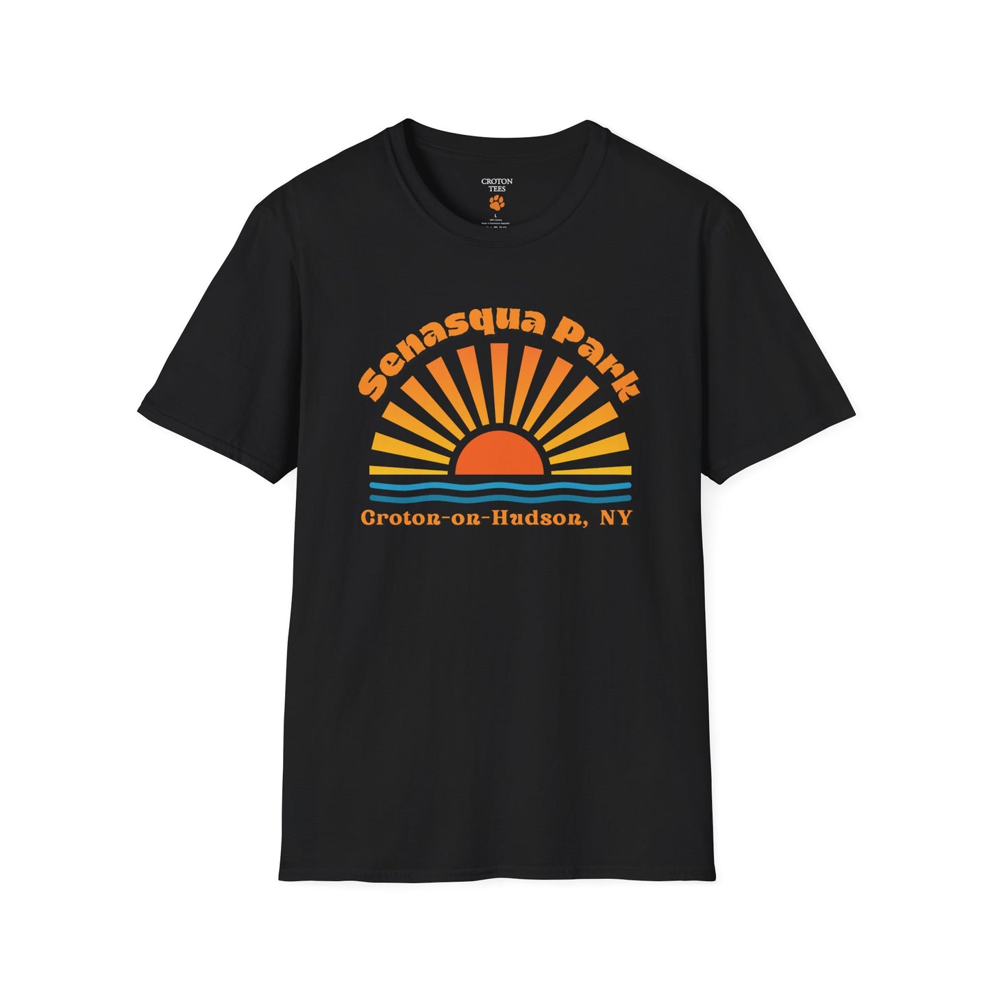 Senasqua Park sunset unisex tee