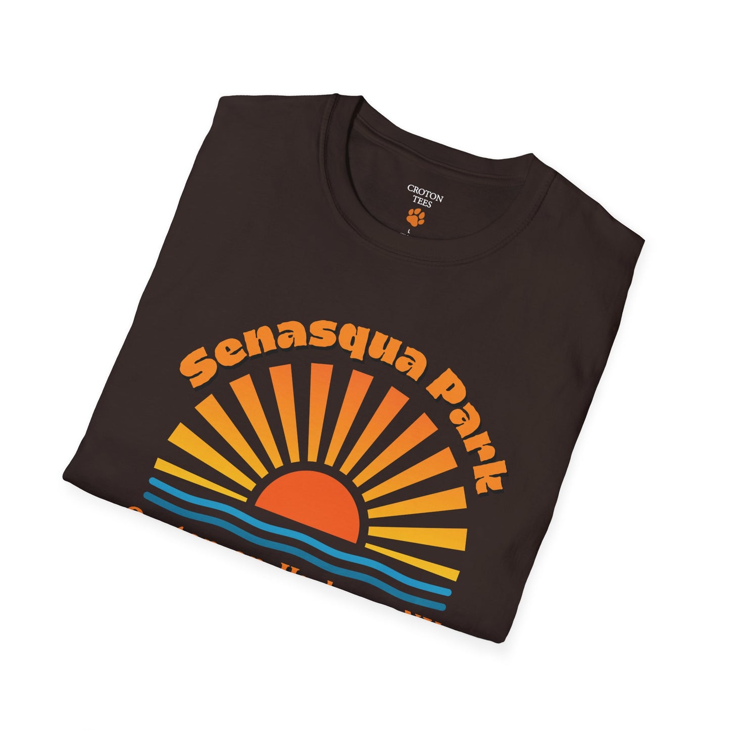 Senasqua Park sunset unisex tee