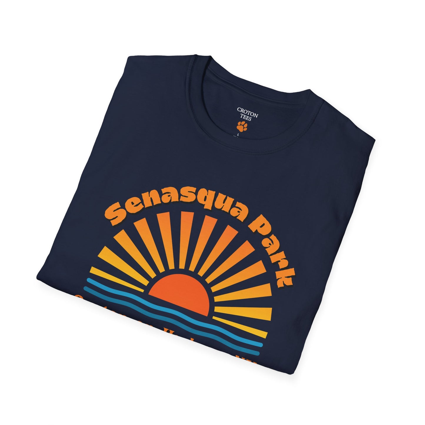 Senasqua Park sunset unisex tee