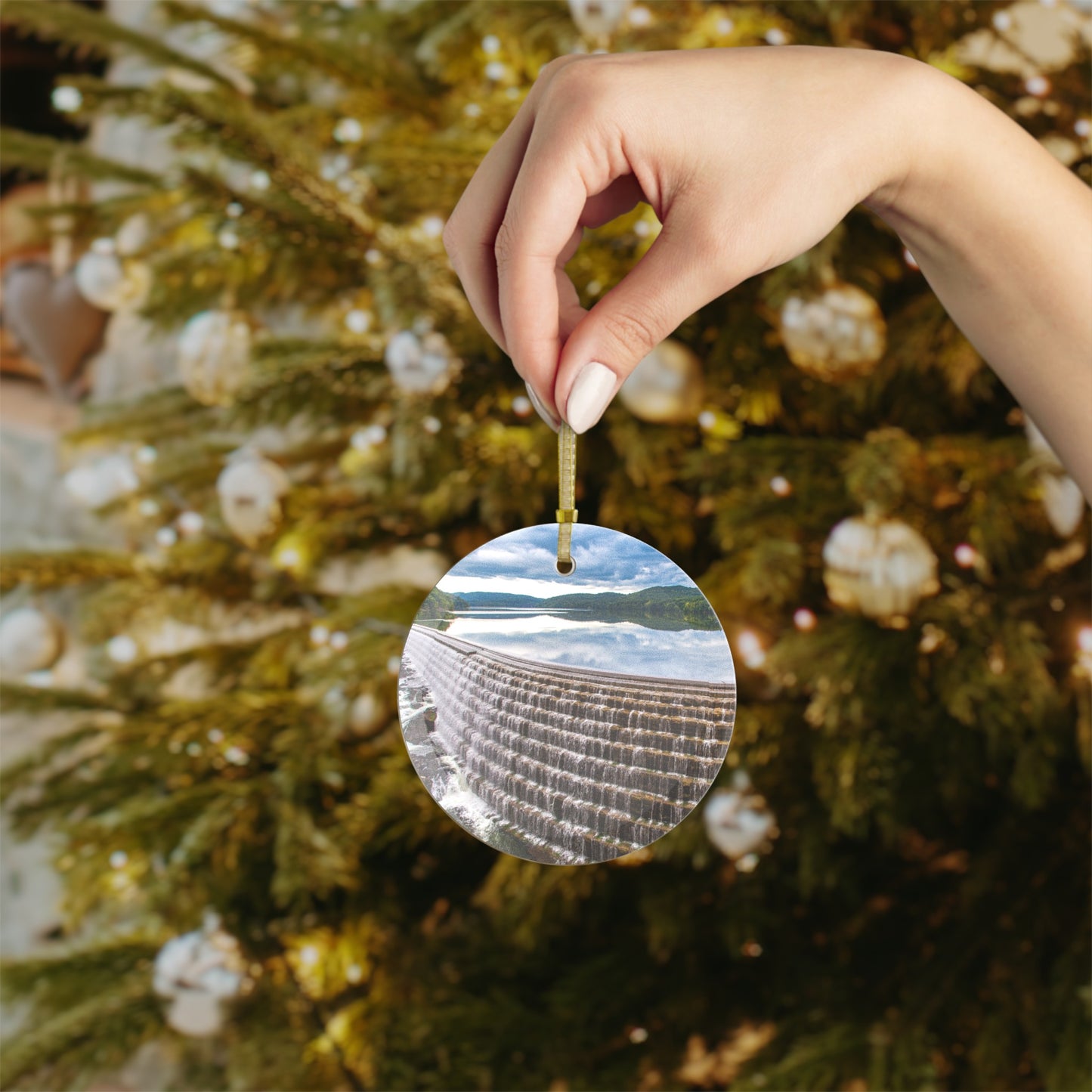 Croton Dam / Croton Reservoir glass ornament